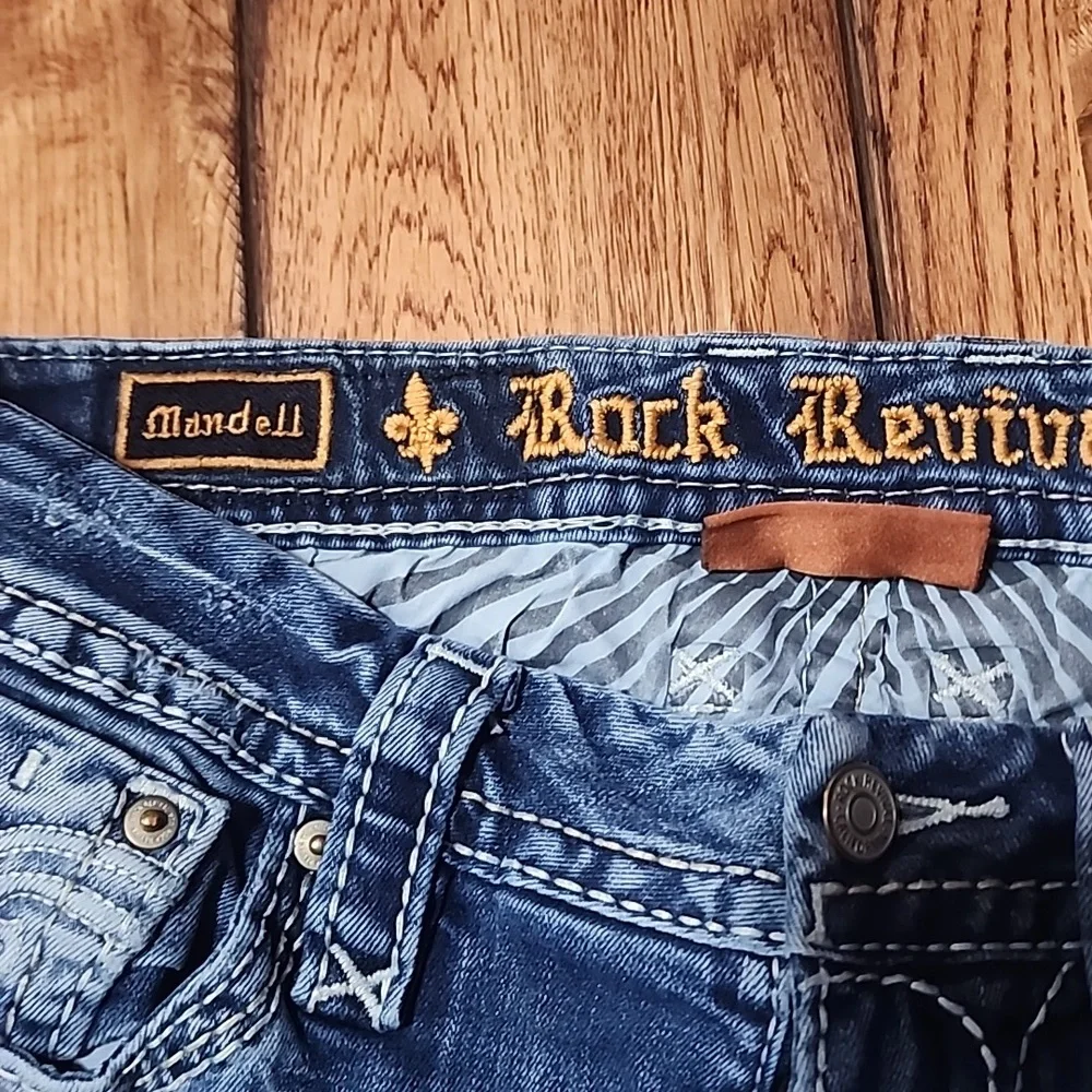 Jeans - Picture 2 of 5